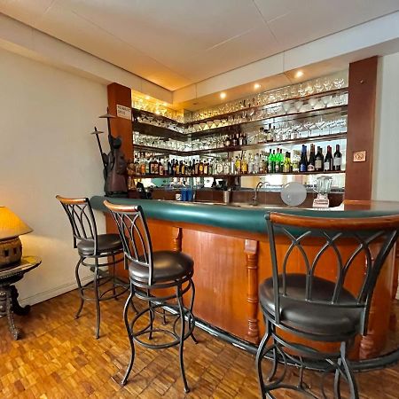 โคโค่ กรันเด โฮเต็ล Hotel Dumaguete City ภายนอก รูปภาพ