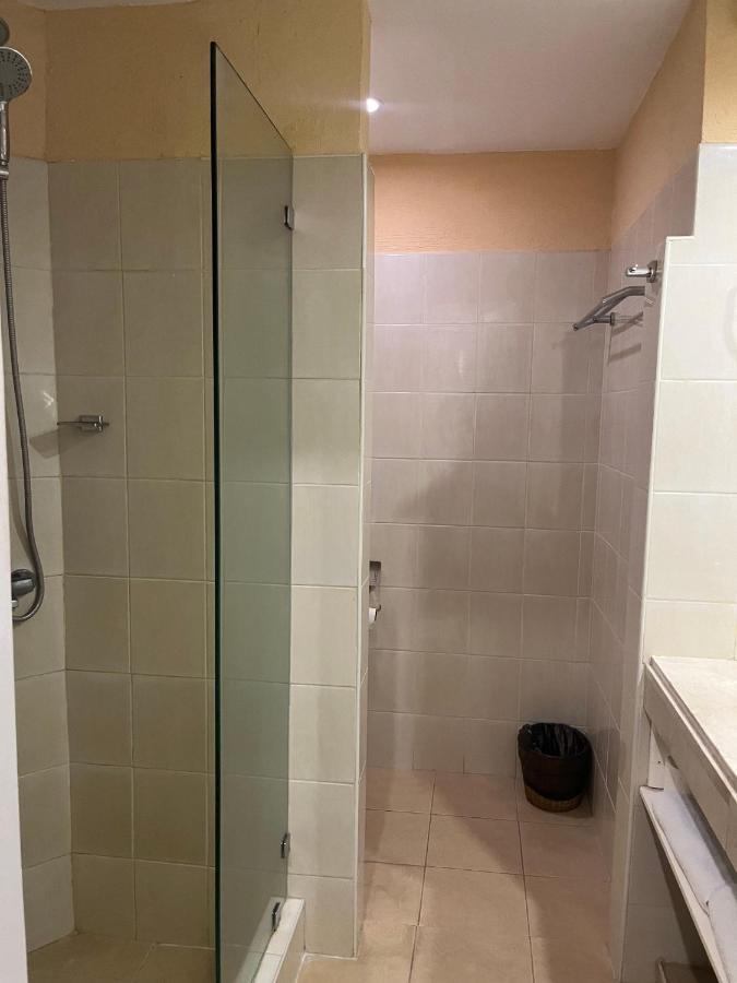 โคโค่ กรันเด โฮเต็ล Hotel Dumaguete City ภายนอก รูปภาพ