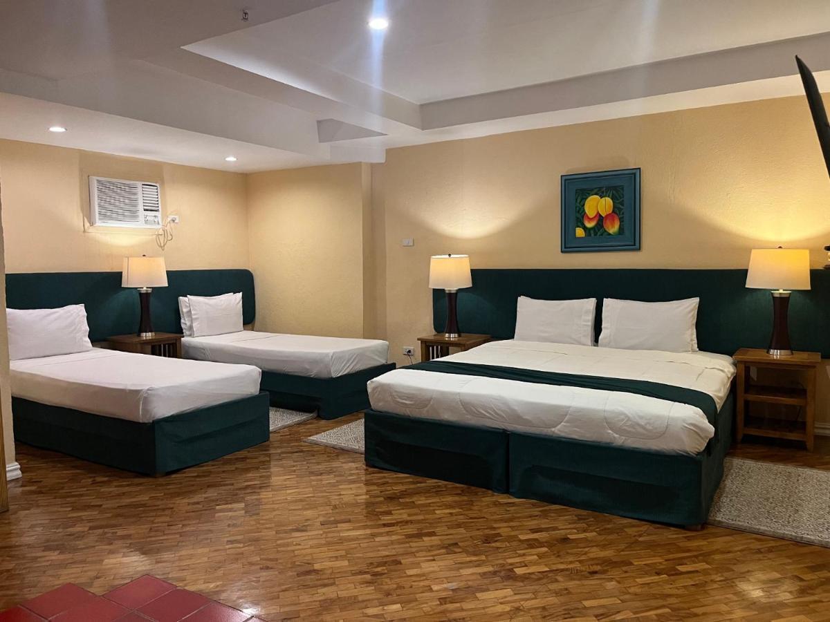โคโค่ กรันเด โฮเต็ล Hotel Dumaguete City ภายนอก รูปภาพ